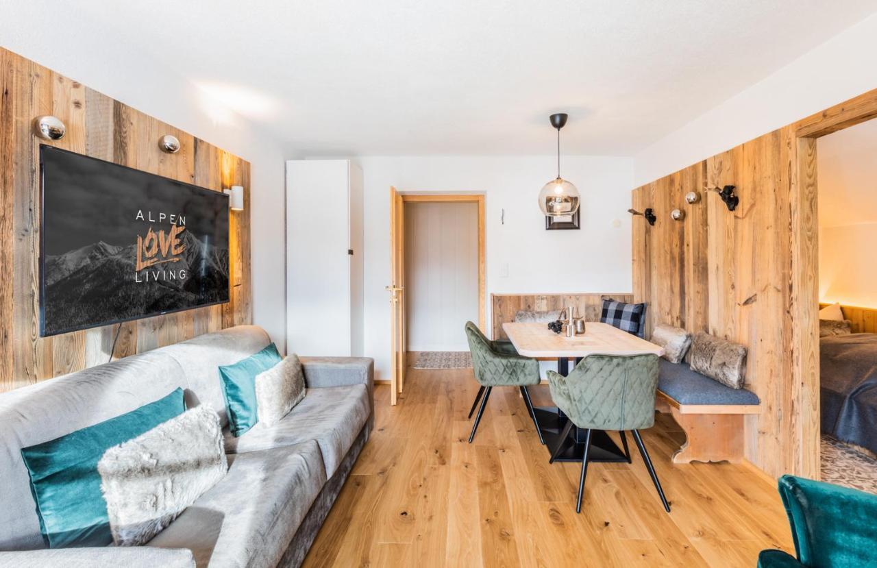 Lovethealps Apartments ライト・バイ・ゼーフェルト エクステリア 写真
